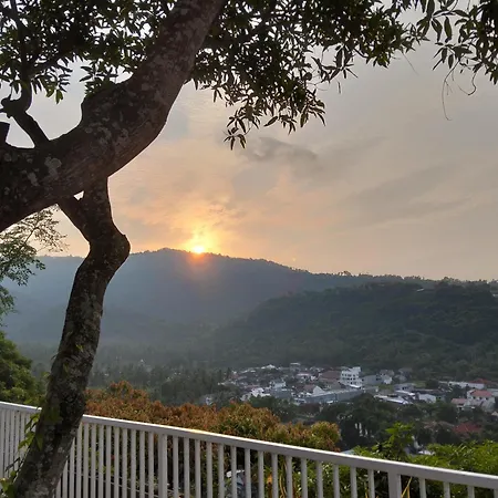 Arirang Homestay Senggigi Extérieur photo
